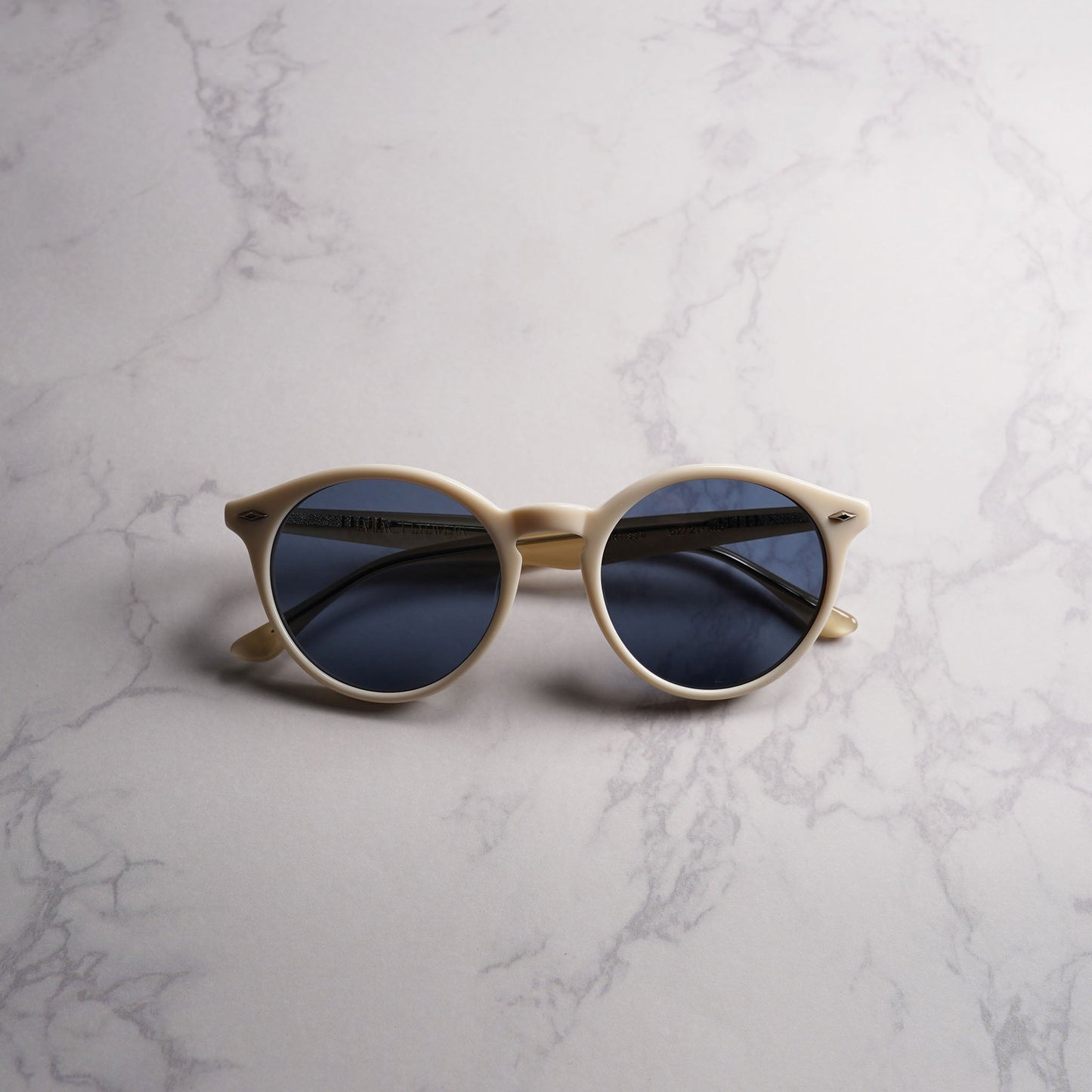 CURTISS Ⅱ vanilla x a.clear / blue lens