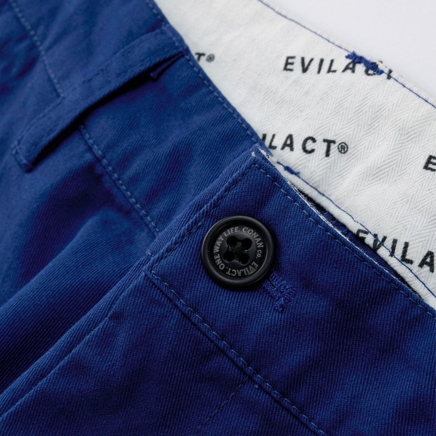 EVILACT TUCK CHINOS D.Navy