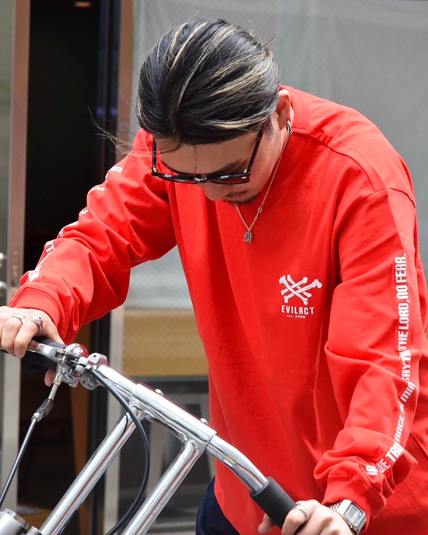 EVILACT CROSS BONE LS red