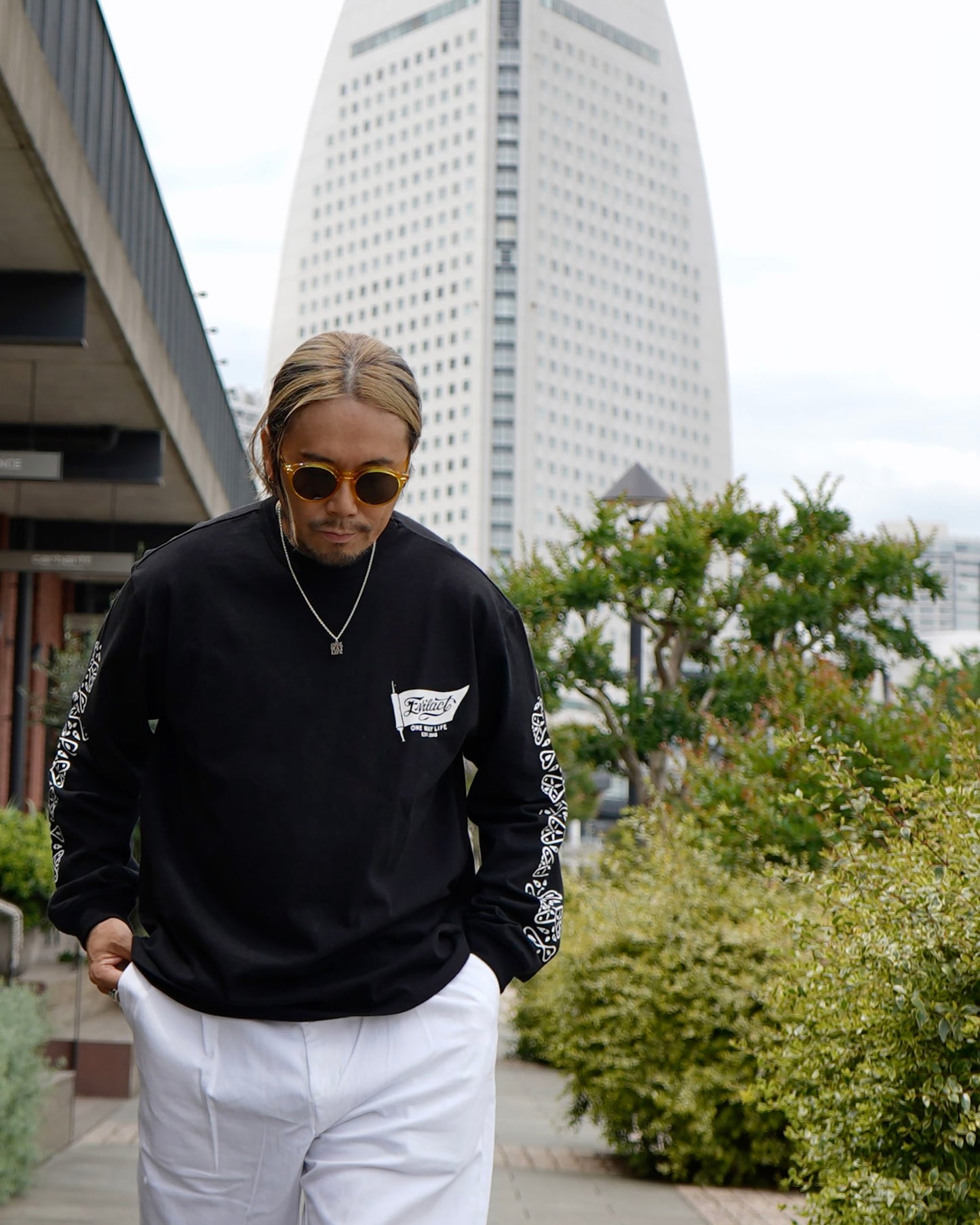EVILACT BANDANA LS white