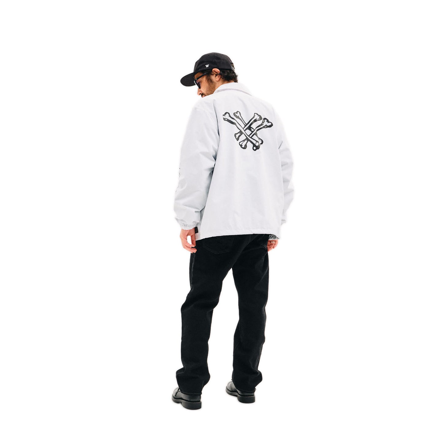 EVILACT CROSS BONE WIND BREAKER white
