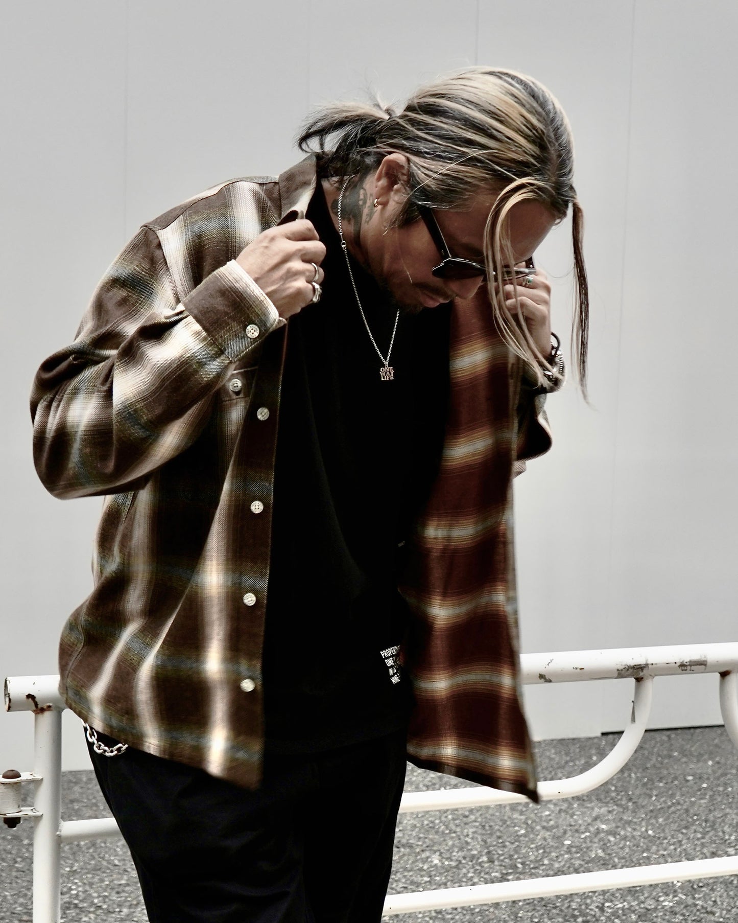 EVILACT CHECK LS burgundy