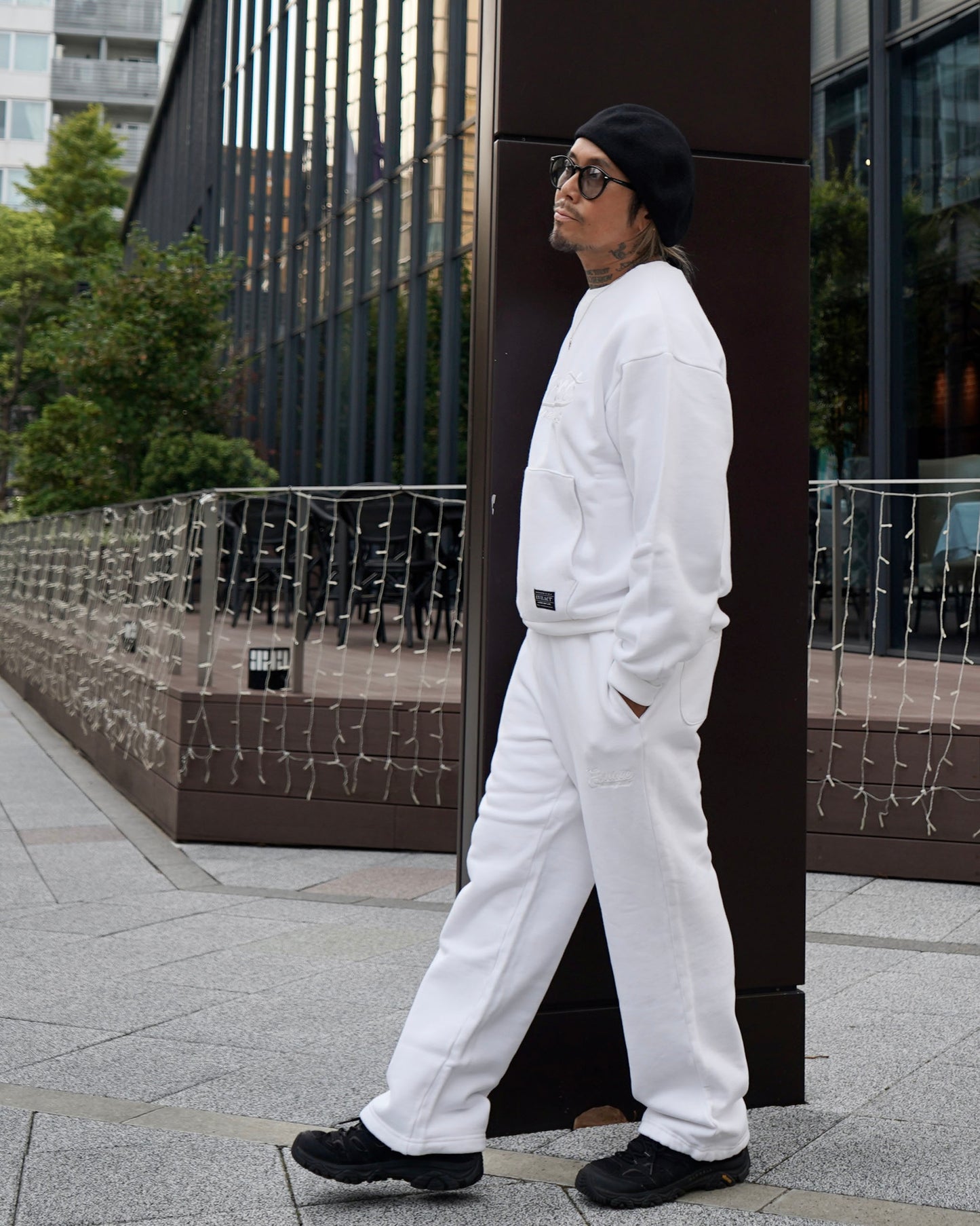 EVILACT HEAVY SWEAT CREW white