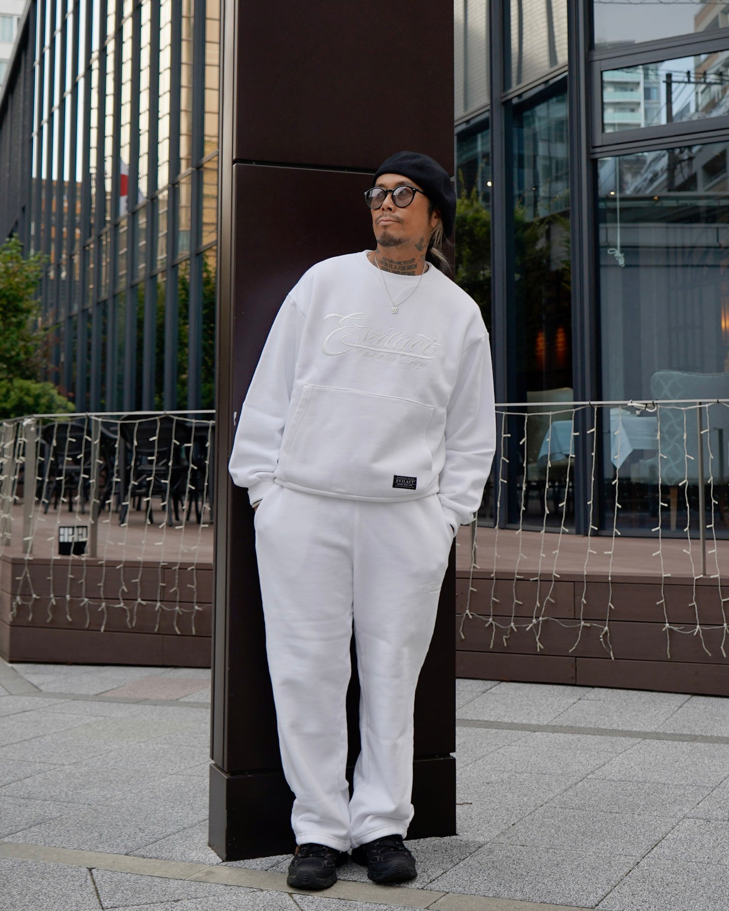 EVILACT HEAVY SWEAT CREW white