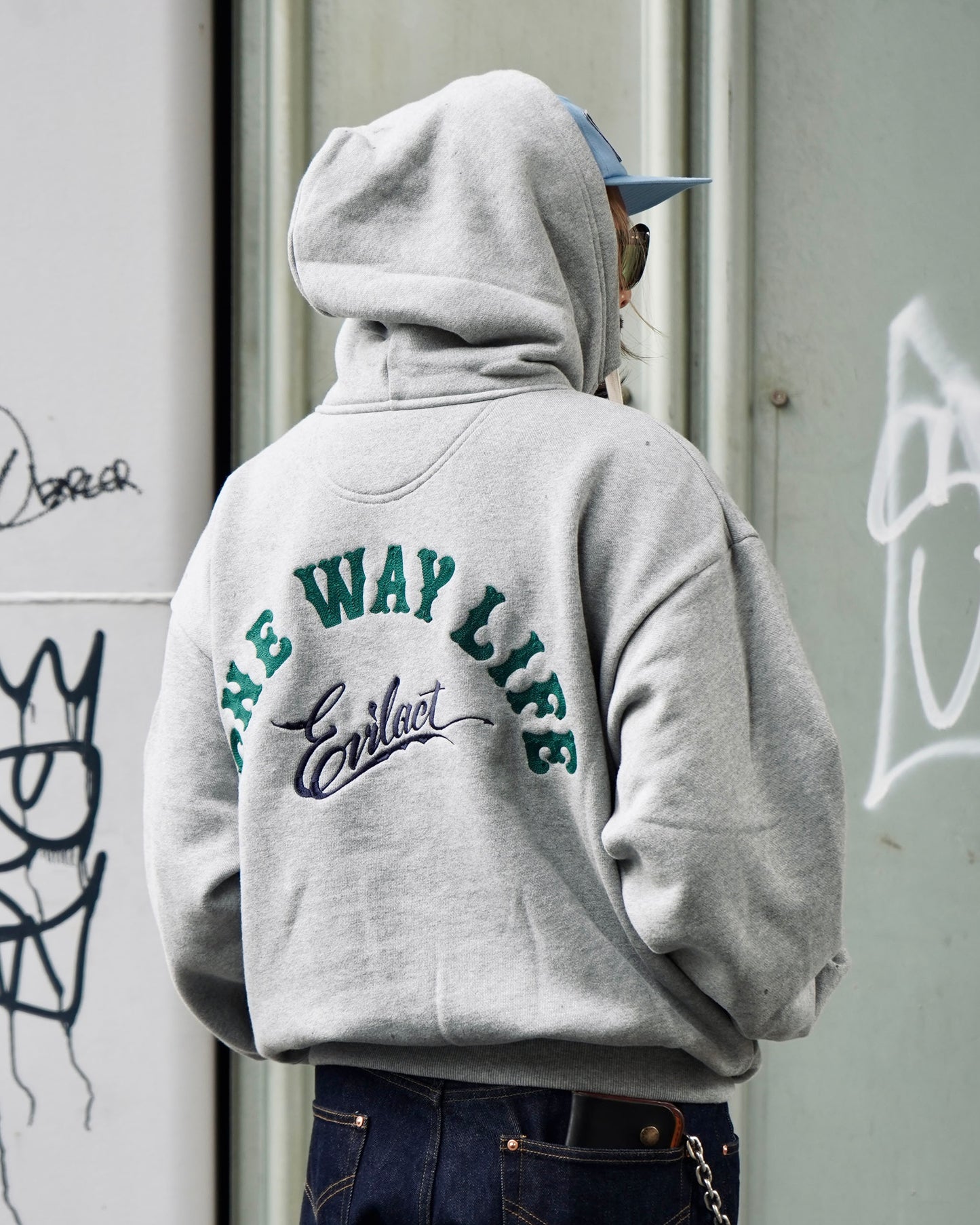 EVILACT HEAVY SWEAT HOODIE black