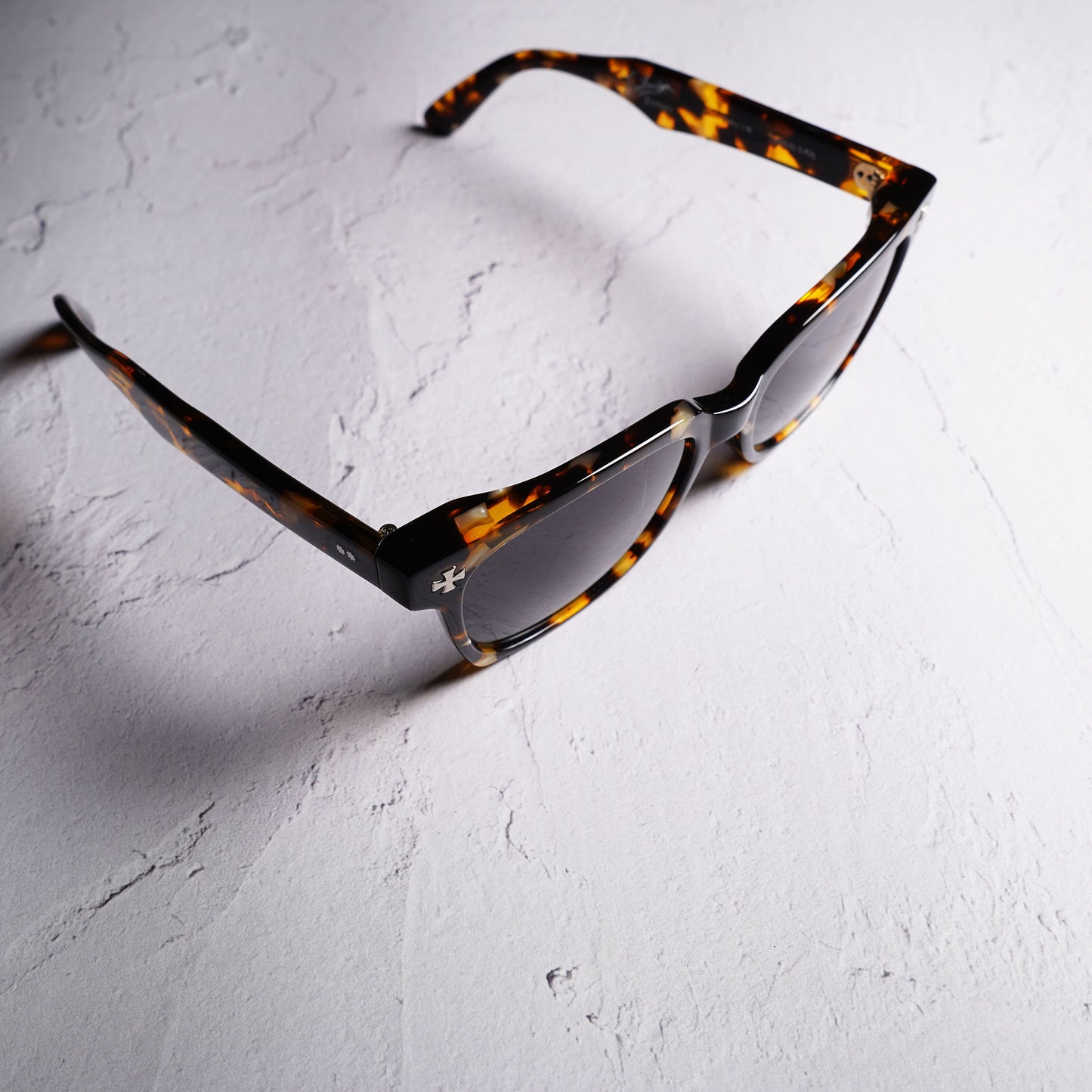 EMBLEM -limited edition- havana / smoke lens