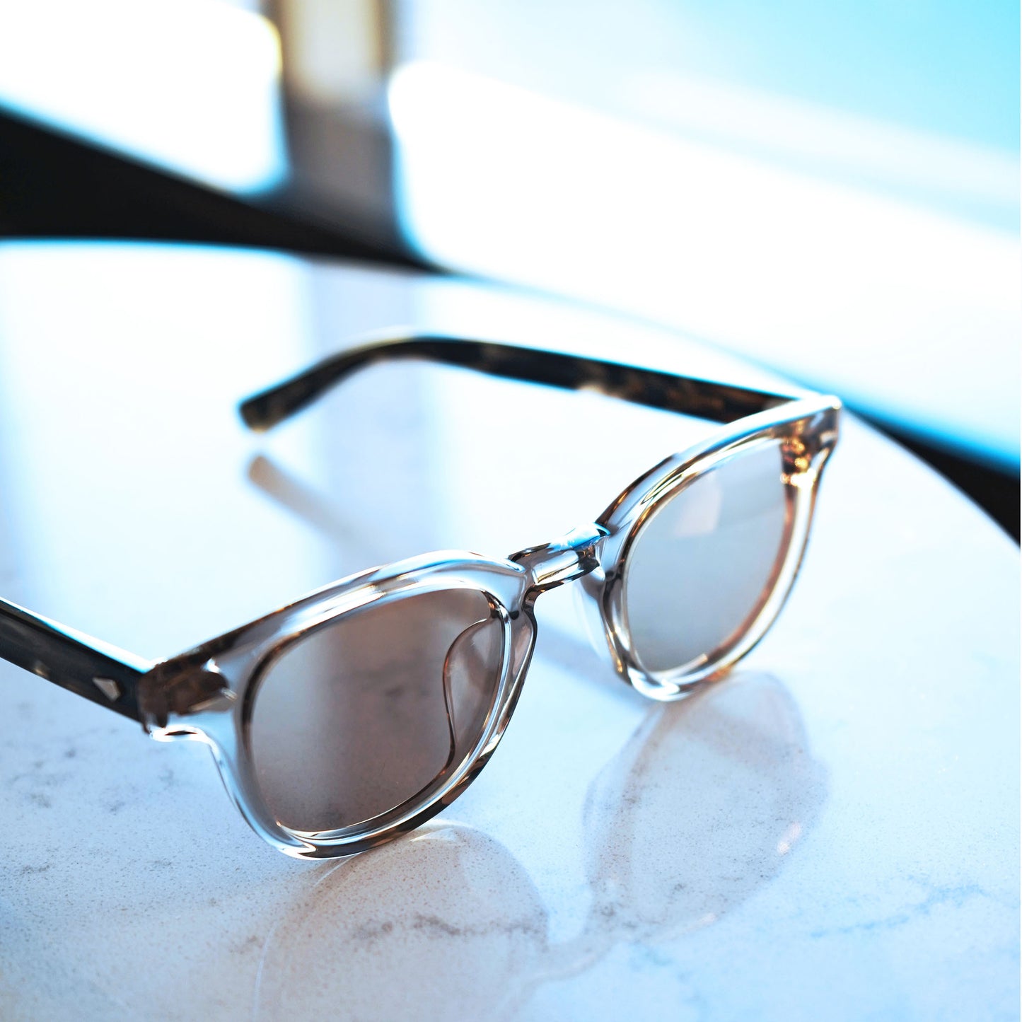 ACE clear x dalmatian / smoke lens ( limited color )