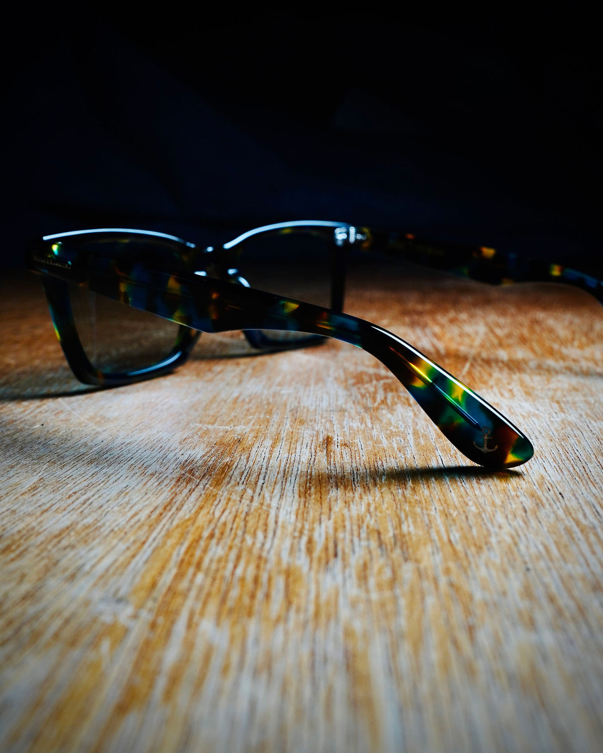 MUSTANG emerald havana / dark color photochromic blue lens