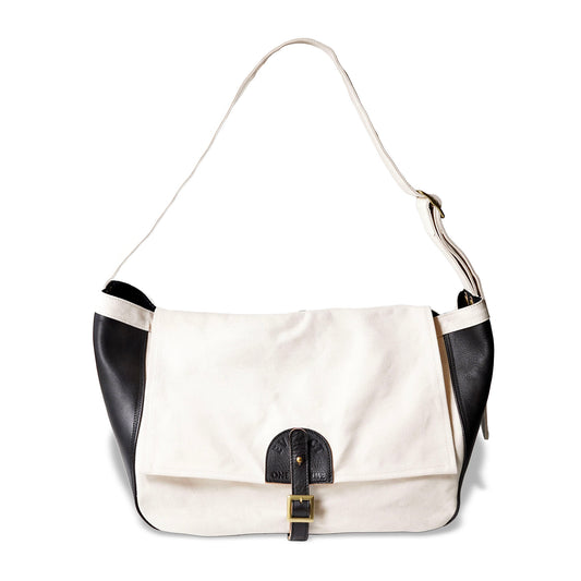 EVILACT NEWS PAPER BAG off white-limited color-