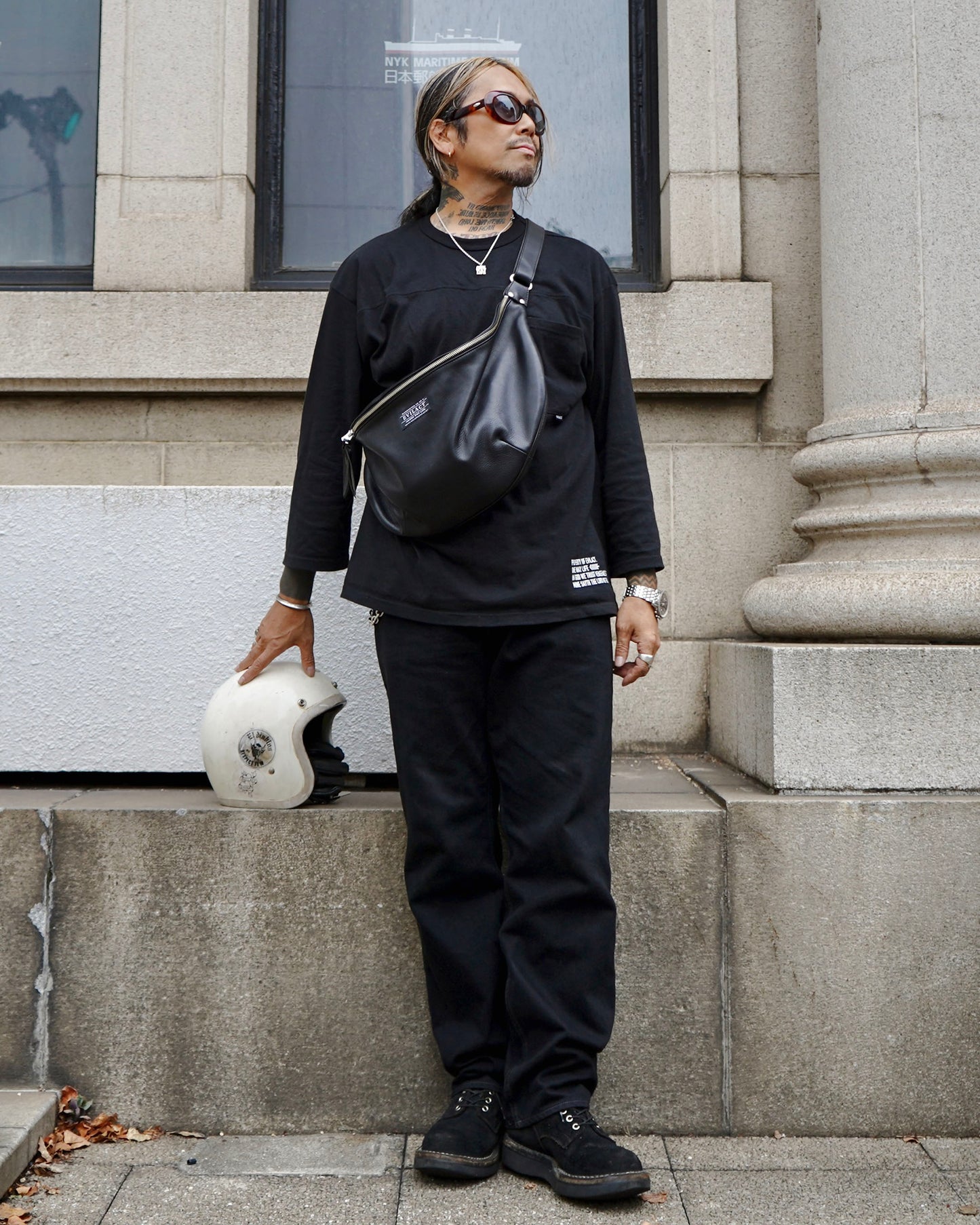 EVILACT LEATHER SHOULDER BAG Black