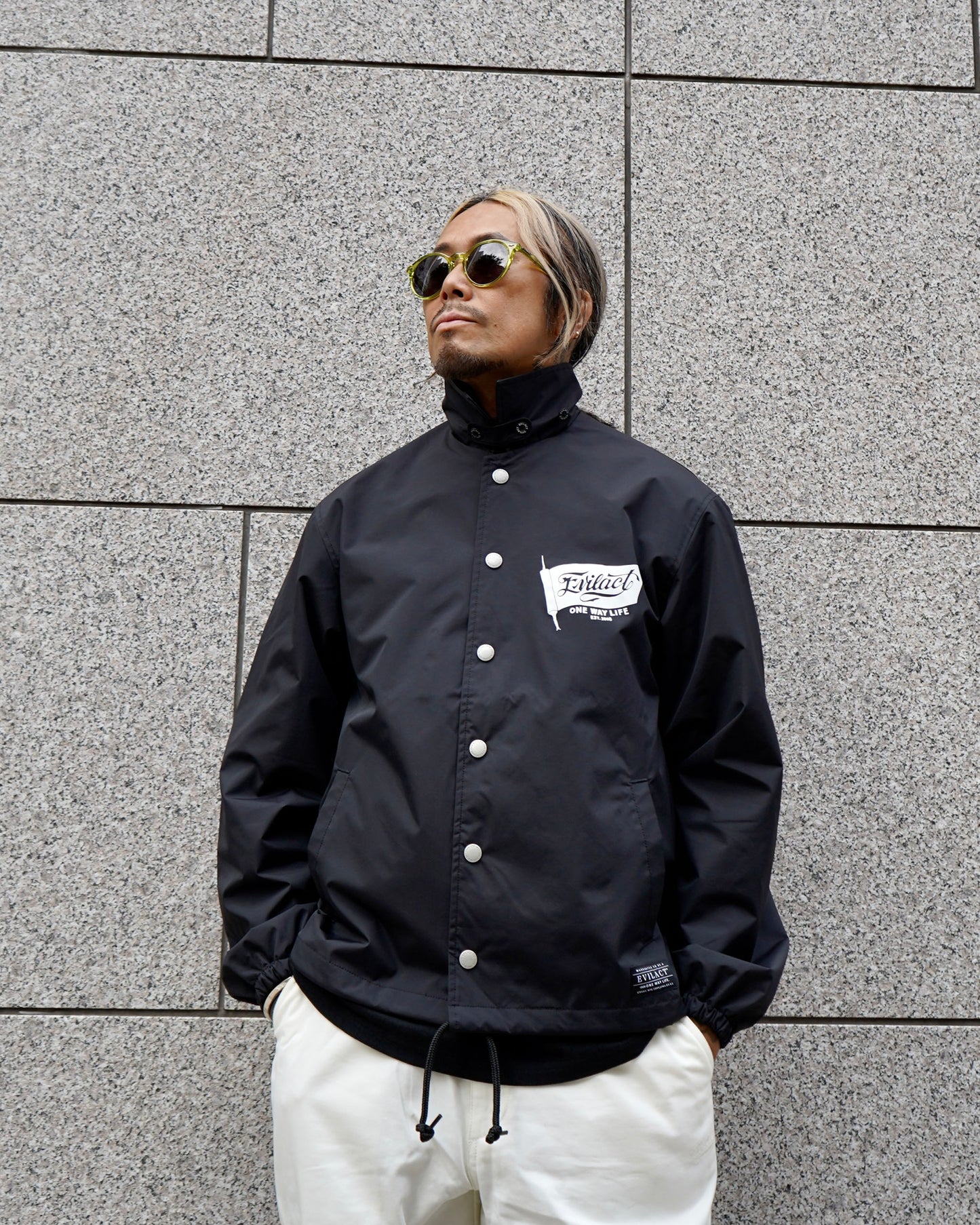 EVILACT FLAG WIND BREAKER black