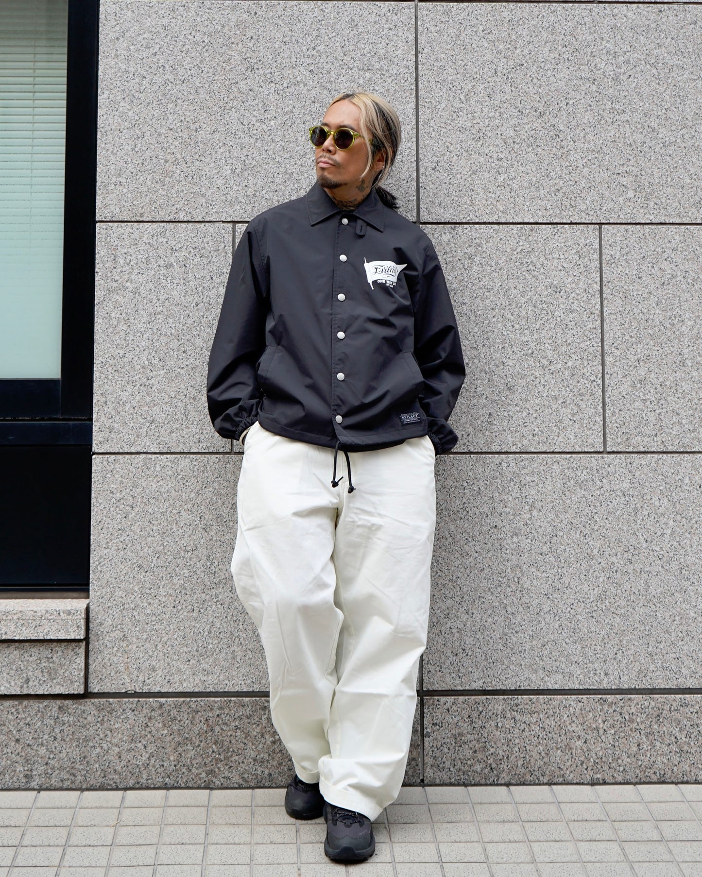 EVILACT FLAG WIND BREAKER black