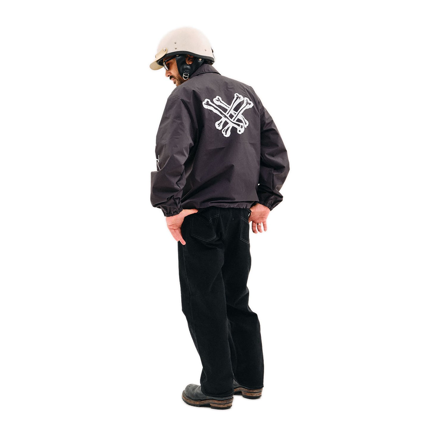 EVILACT CROSS BONE WIND BREAKER black