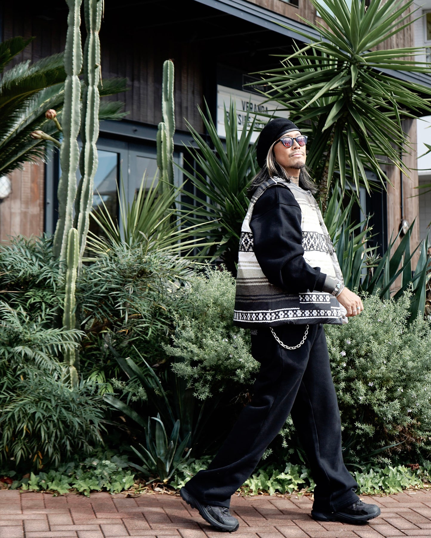 EVILACT MEXICAN RV VEST white