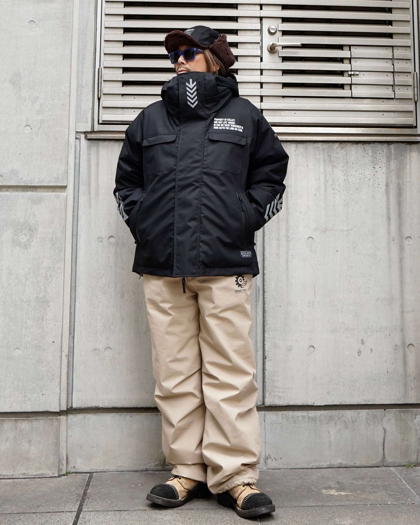 EVILACT LEVEL-7 PT black