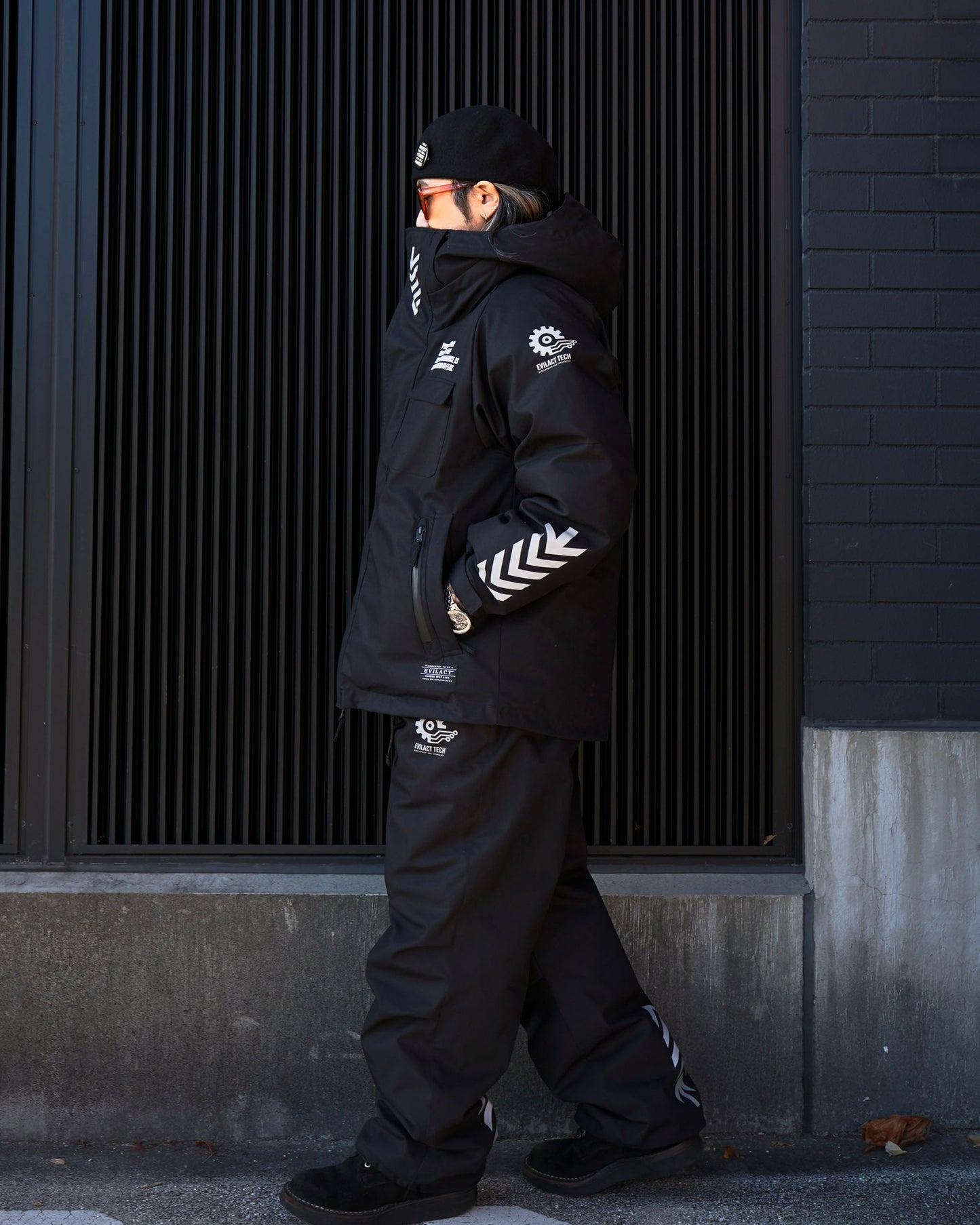 EVILACT LEVEL-7 PT black