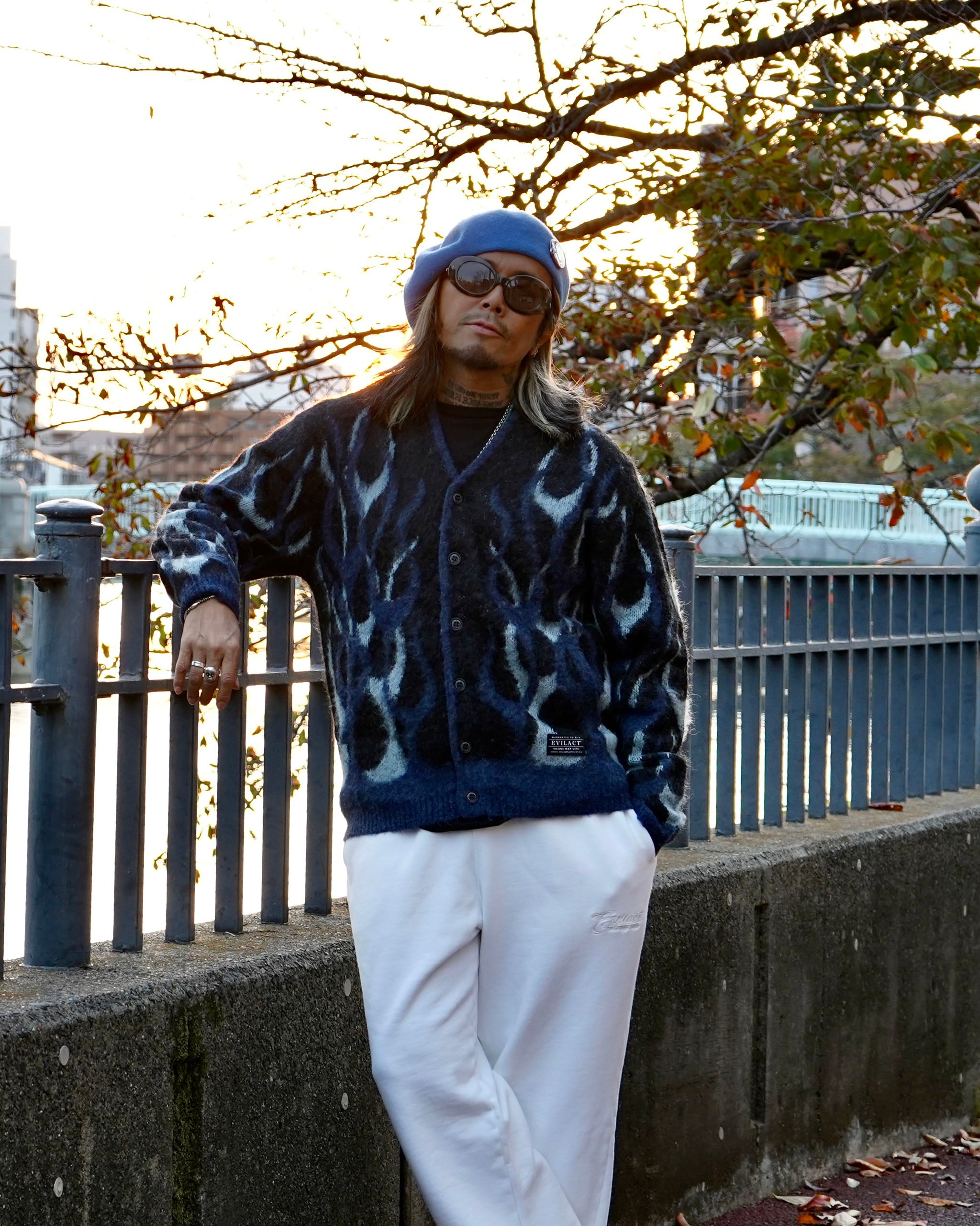 EVILACT FLAMES MOHAIR CARDIGAN blue | EVILACT (イーブルアクト