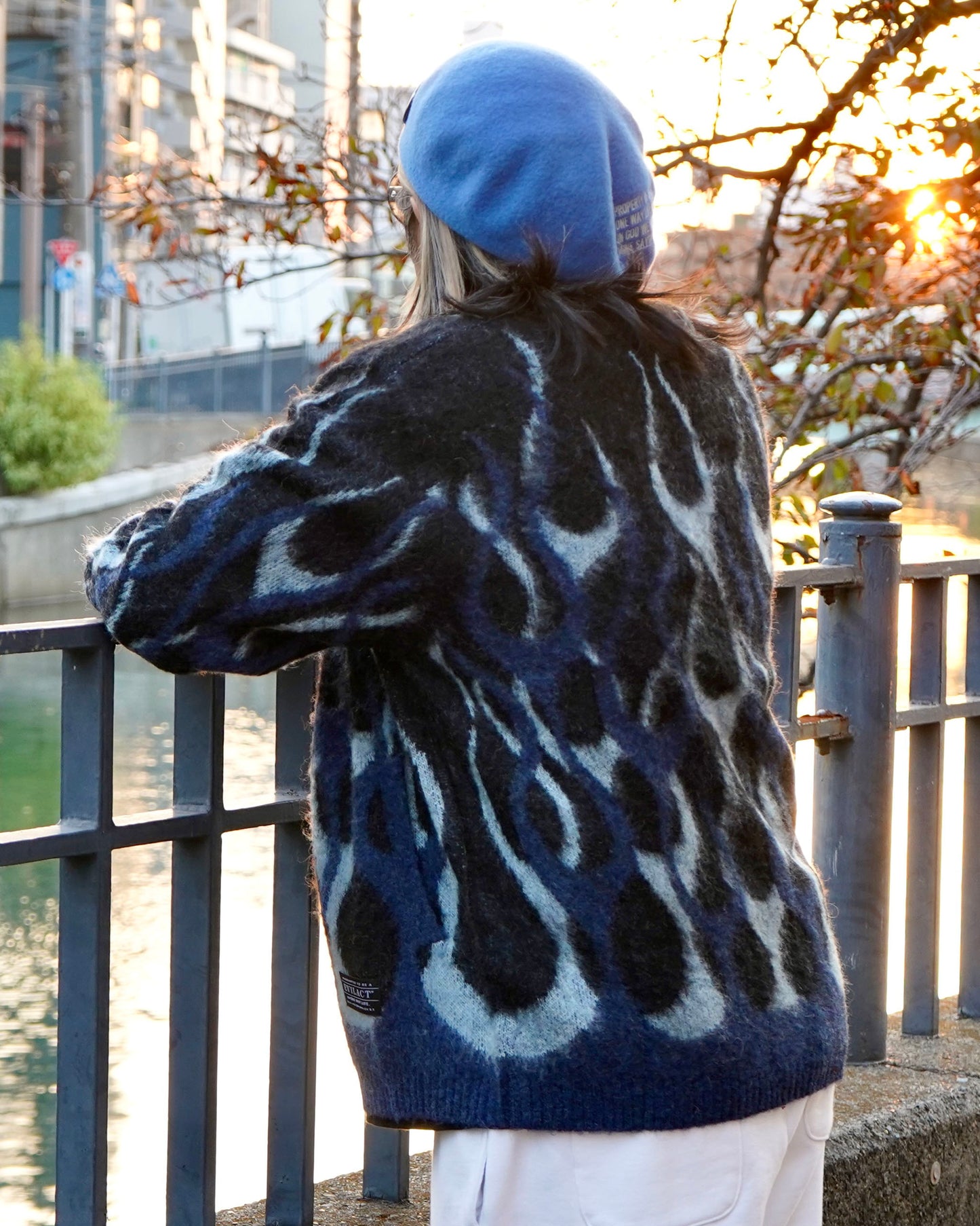 EVILACT FLAMES MOHAIR CARDIGAN blue