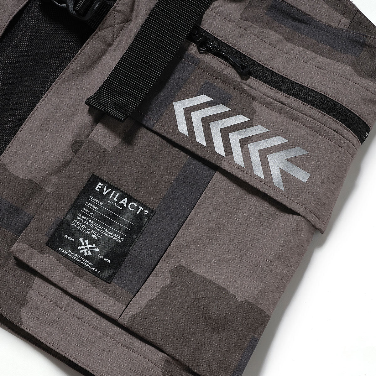 EVILACT TACTICAL VEST ut camo | EVILACT (イーブルアクト）Official