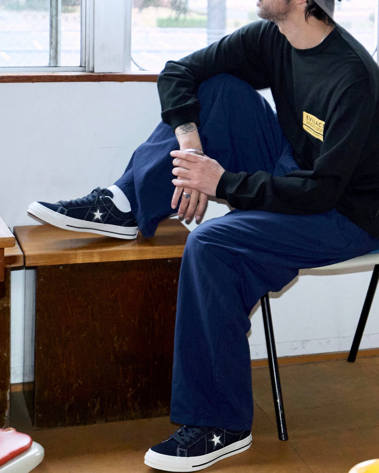 EVILACT BARREL PANTS black