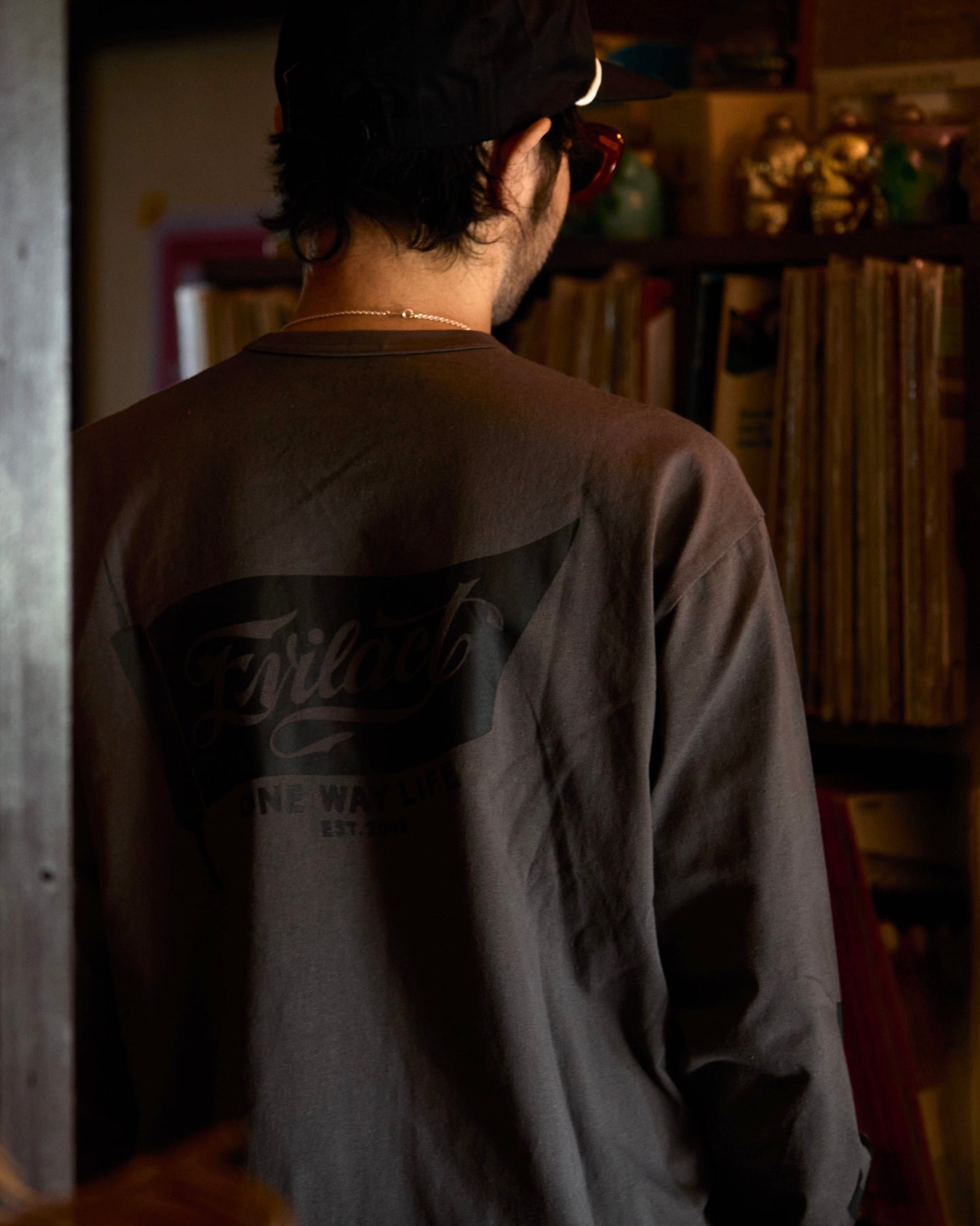 EVILACT FLAG-261 LS white