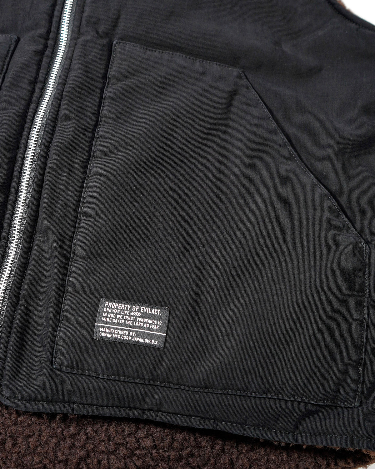 EVILACT CODE RV VEST black