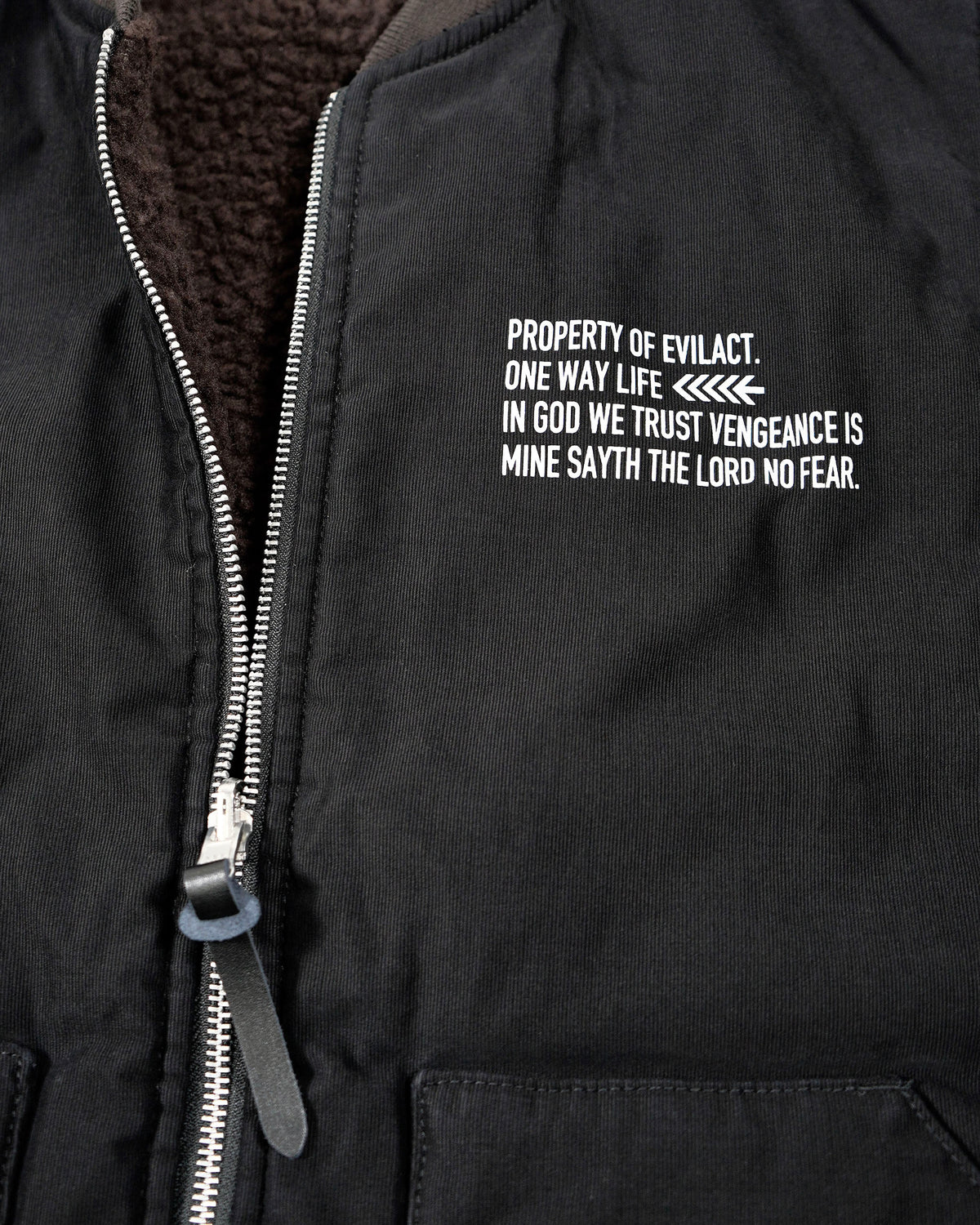 EVILACT CODE RV VEST black