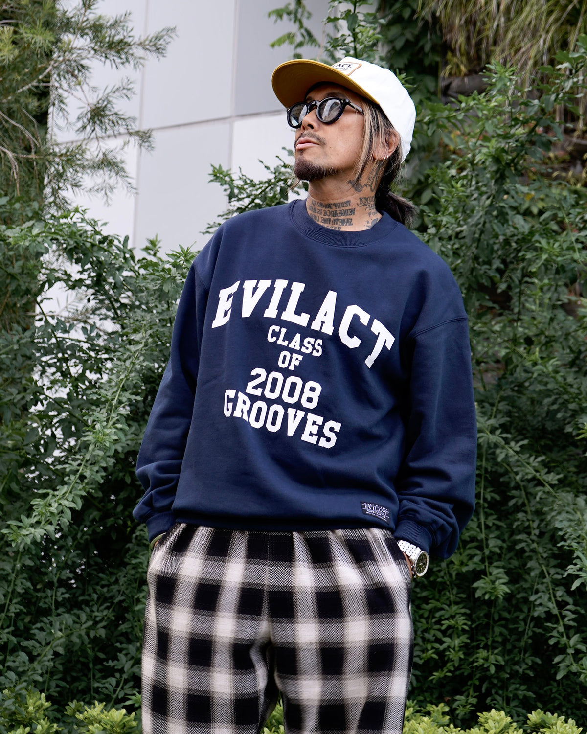 EVILACT CLASS OF CREW cream
