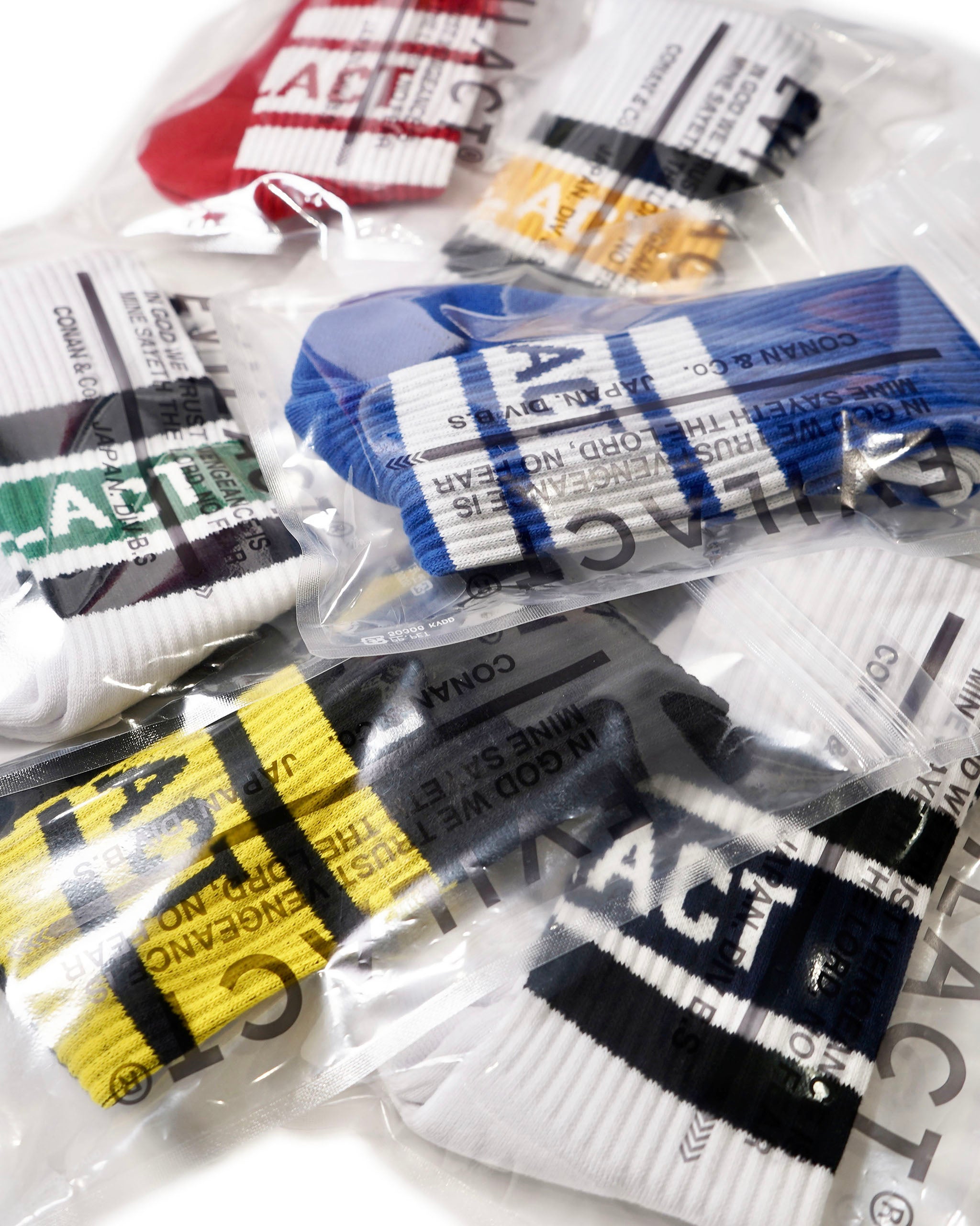 EVILACT LINE SOCKS | EVILACT (イーブルアクト）Official Site