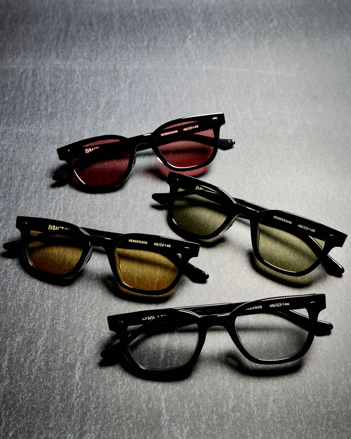 HENDERSON a. clear / dark color photochromic smoke lens