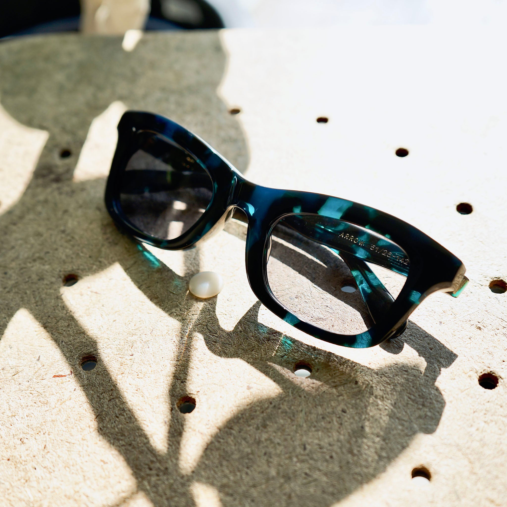 ARROW green havana / smoke lens | EVILACT (イーブルアクト