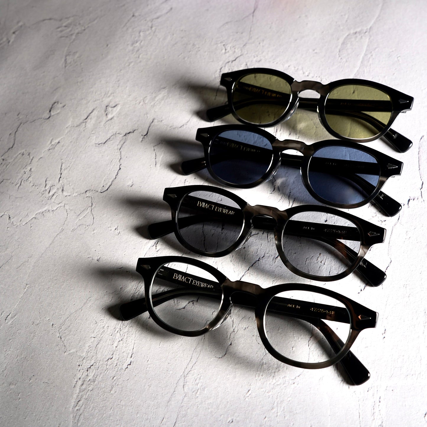 ACE BR black x black marble / green lens