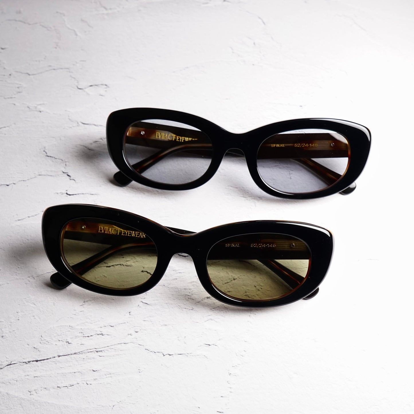 SPIRAL black x demi / dark color photochromic smoke lens