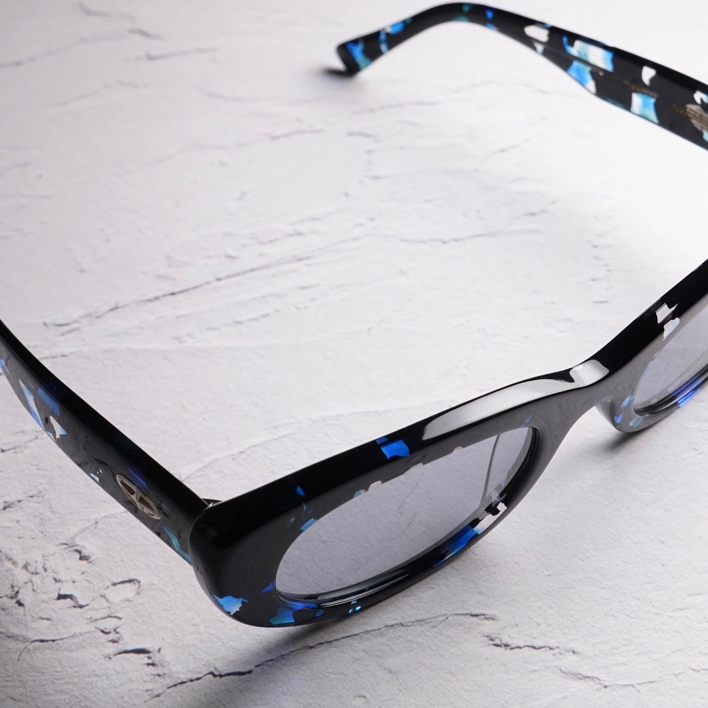 SPIRAL blue  demi / dark color photochromic smoke lens