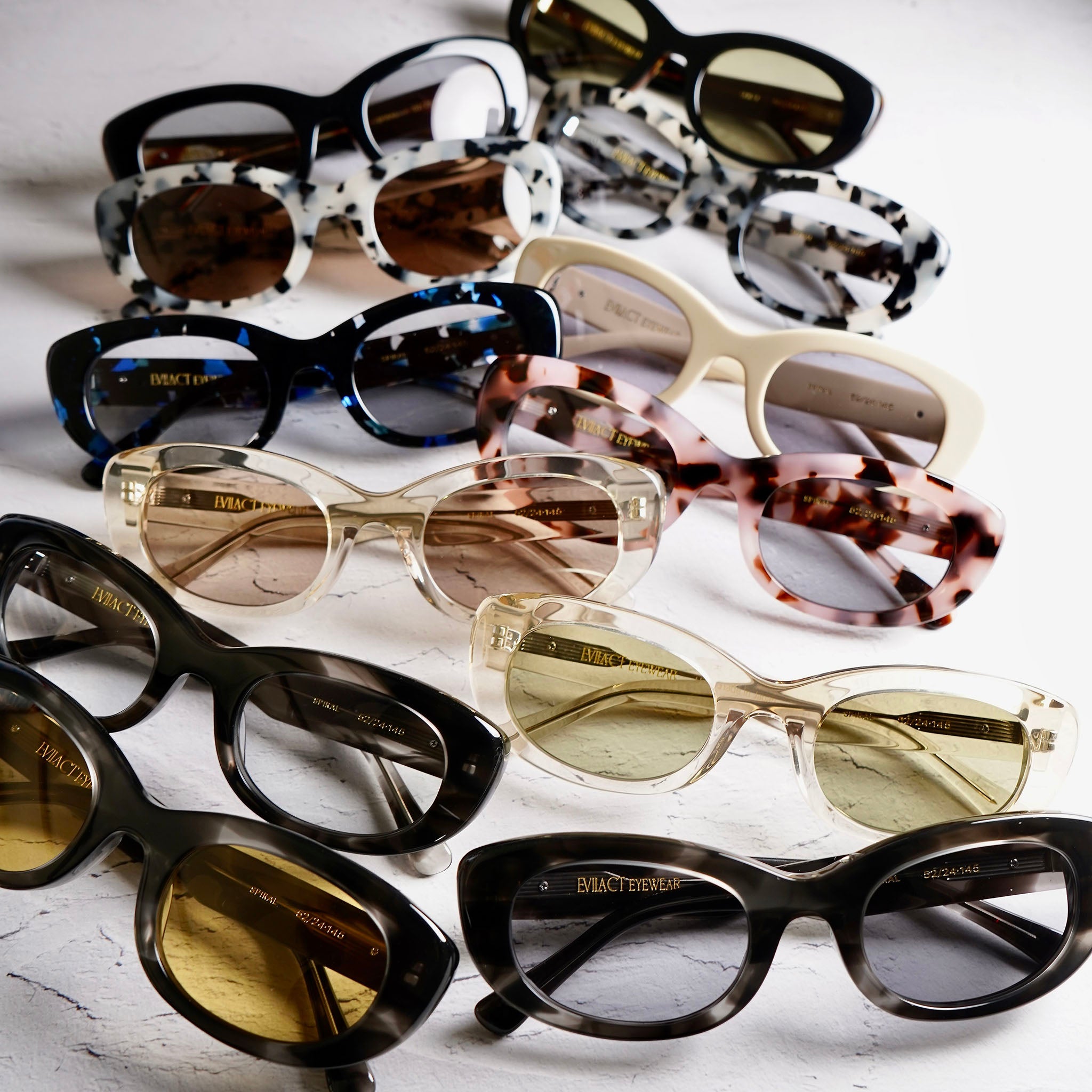 調光　EVILACT EYEWEAR SPIRAL サングラス　SPIRAL SPIRAL ivory / smoke lens | EVILACT (イーブルアクト）Official Site
