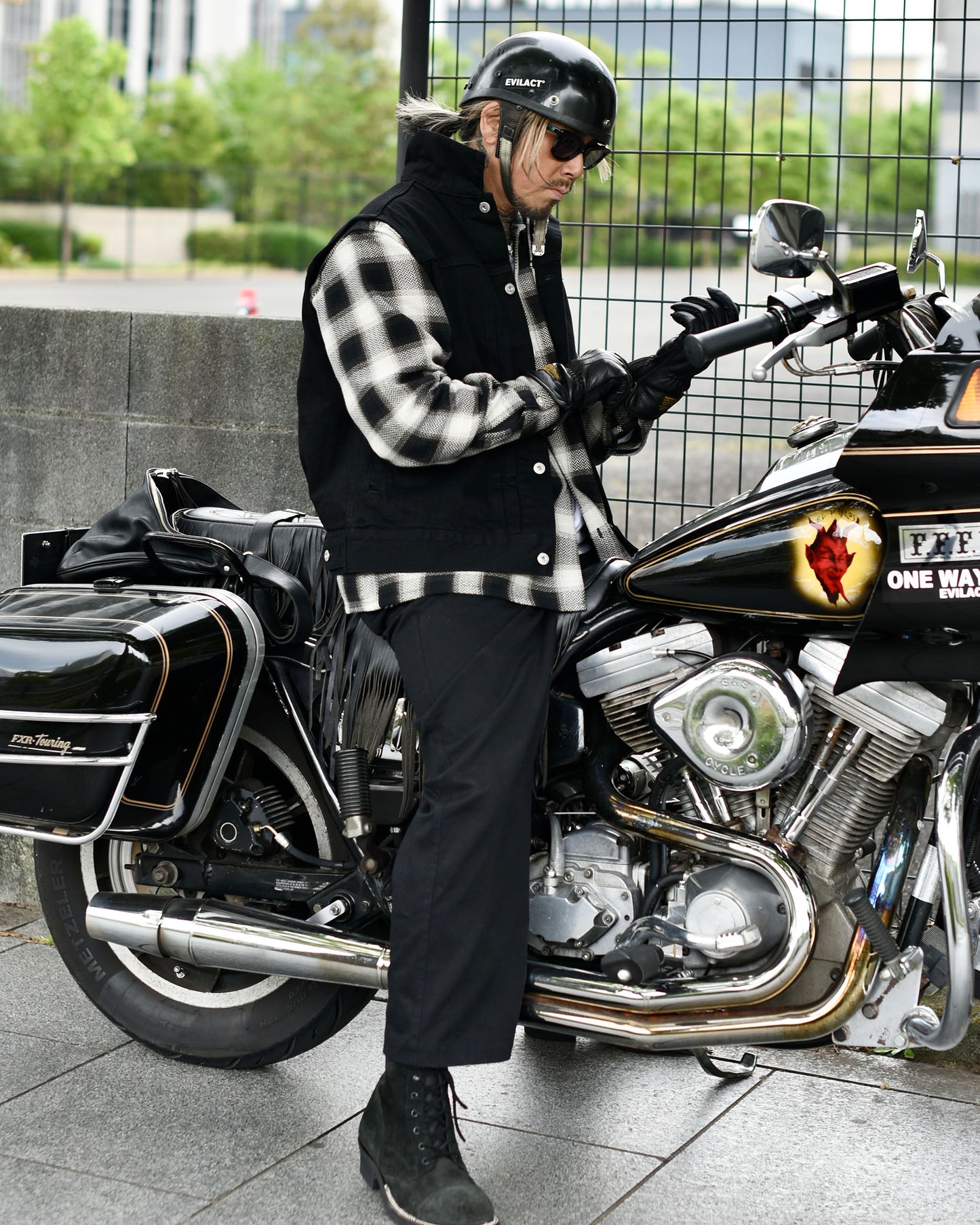 EVILACT MC DENIM VEST black